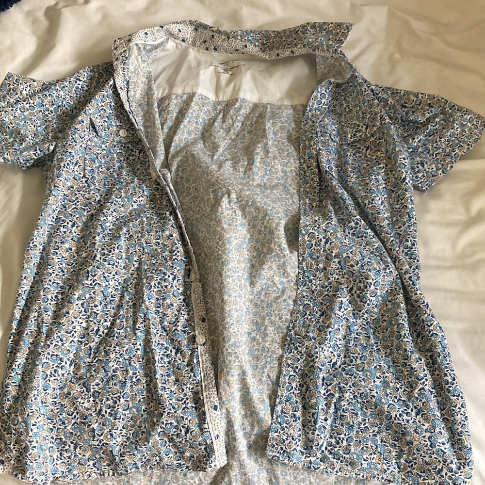 COPY - Flower short sleeve button up